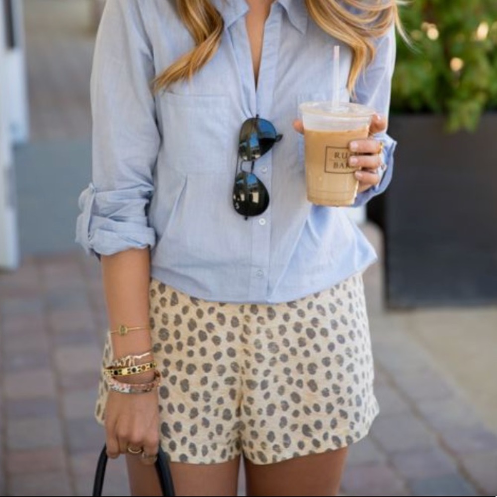 Equipment silk leopard shorts XS
